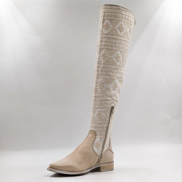 Free People Women Bren Textile Ivory Leather Western Slouch Boots sz 7US EUR 37 - Picture 3 of 10